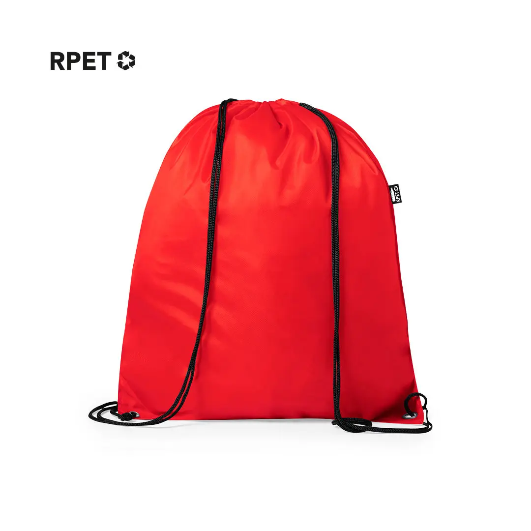 mochila tipo saco roja de RPET con cordones negros sobre fondo blanco